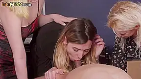 Brit CFNM femdom babes give group BJ to lucky naked man