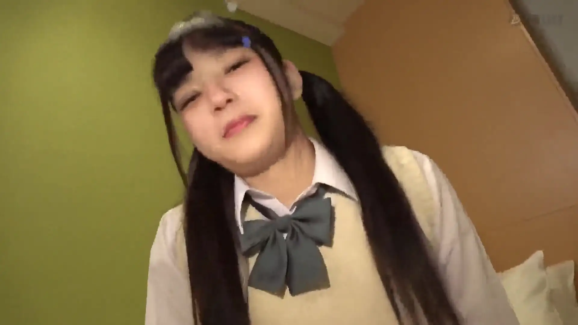 240625エロ美人を連れ込む個人スマホg2