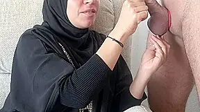 French Arab Cuckold Wife Parle Mots Cru Francais