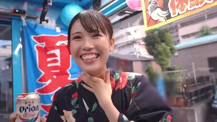 240710花火大会へ向かう女子をゲットb3