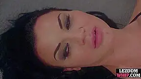 Submissive yoga dyke strapon fucked in BDSM lesson by domina